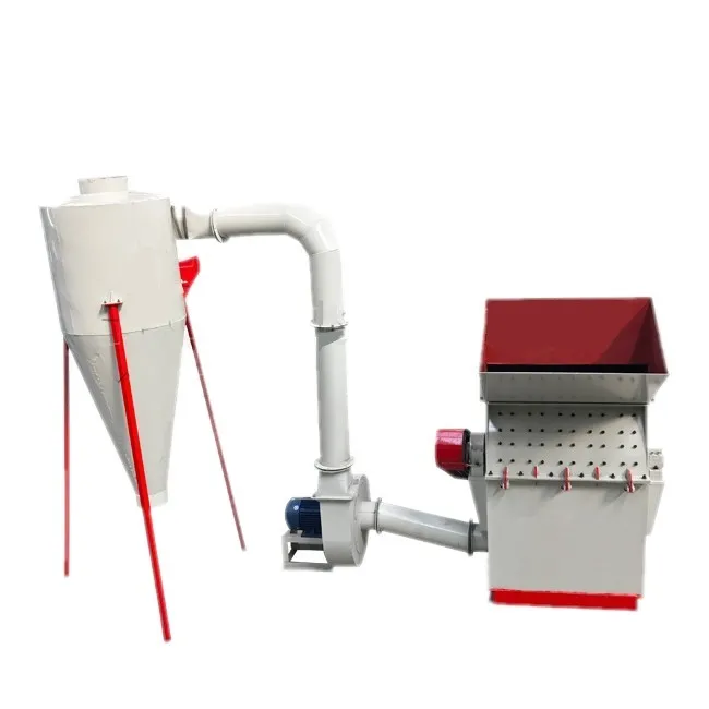 Mlyn na kladivo z dreva