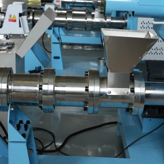 Full Automatic Dry Dog Food Machine factory